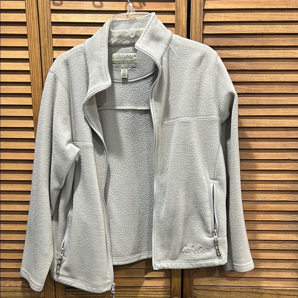 Columbia Soft Gray Fleece Jacket
